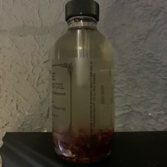 *NEW MoonCosmetics ROSE OIL
**VEGAN APPROVED** - Picture 3 of 3